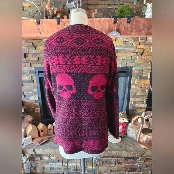 Skull cardigan - Picture 2 of 2